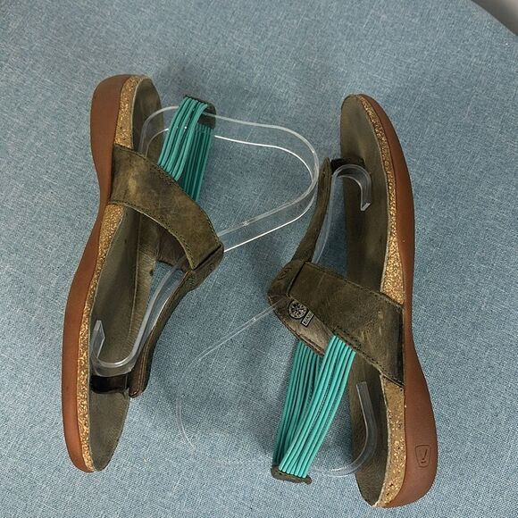 KEEN Dauntless Posted T-Strap Leather Taupe Sandals Size 8 - Picture 6 of 9